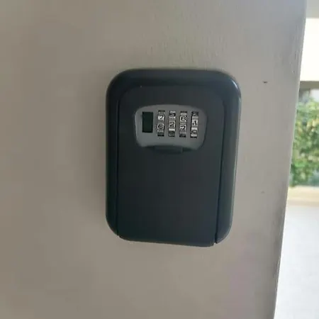 アパート Comfy Near Paphos Yeroskipou